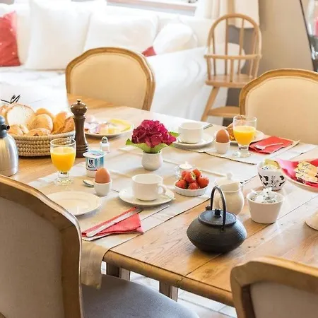 A La Ferme Du Pere Eugene בית הארחה 3*