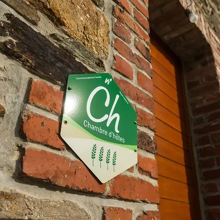 בית הארחה A La Ferme Du Pere Eugene מאלמדי